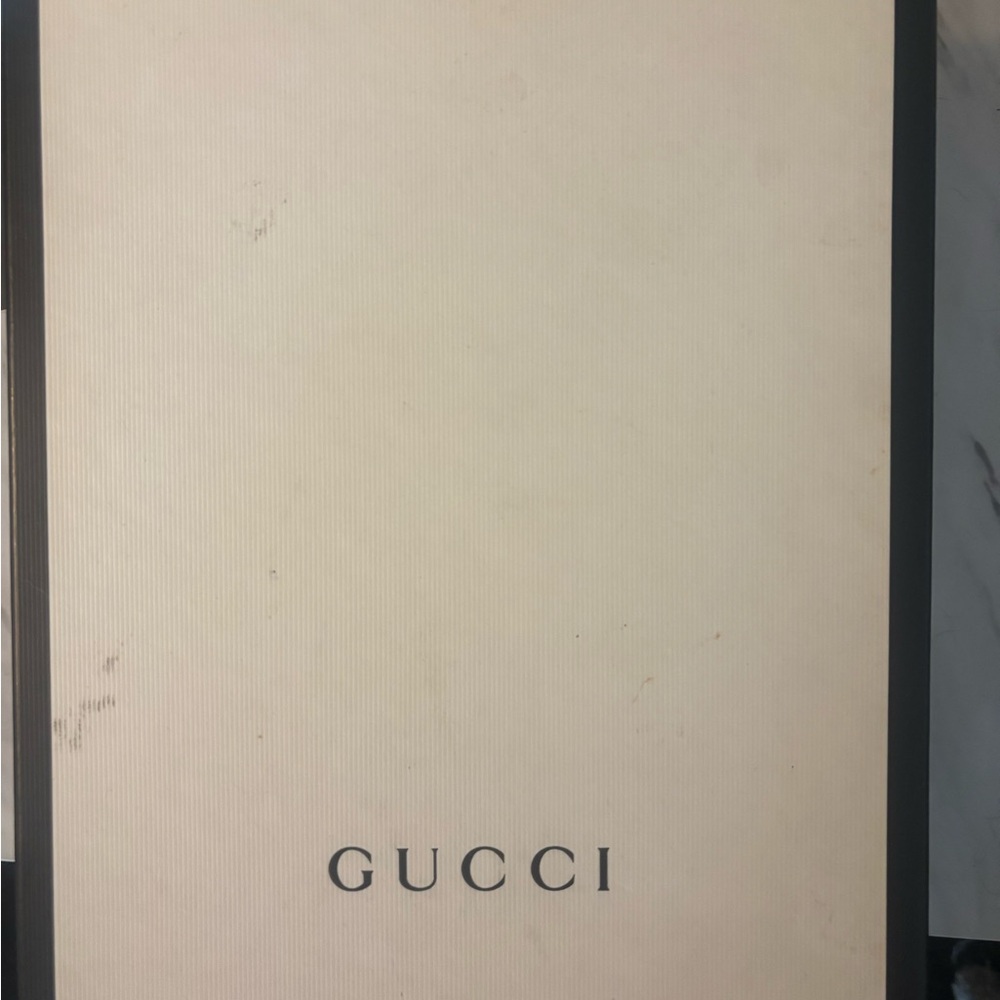 Gucci White Fabric with Logo